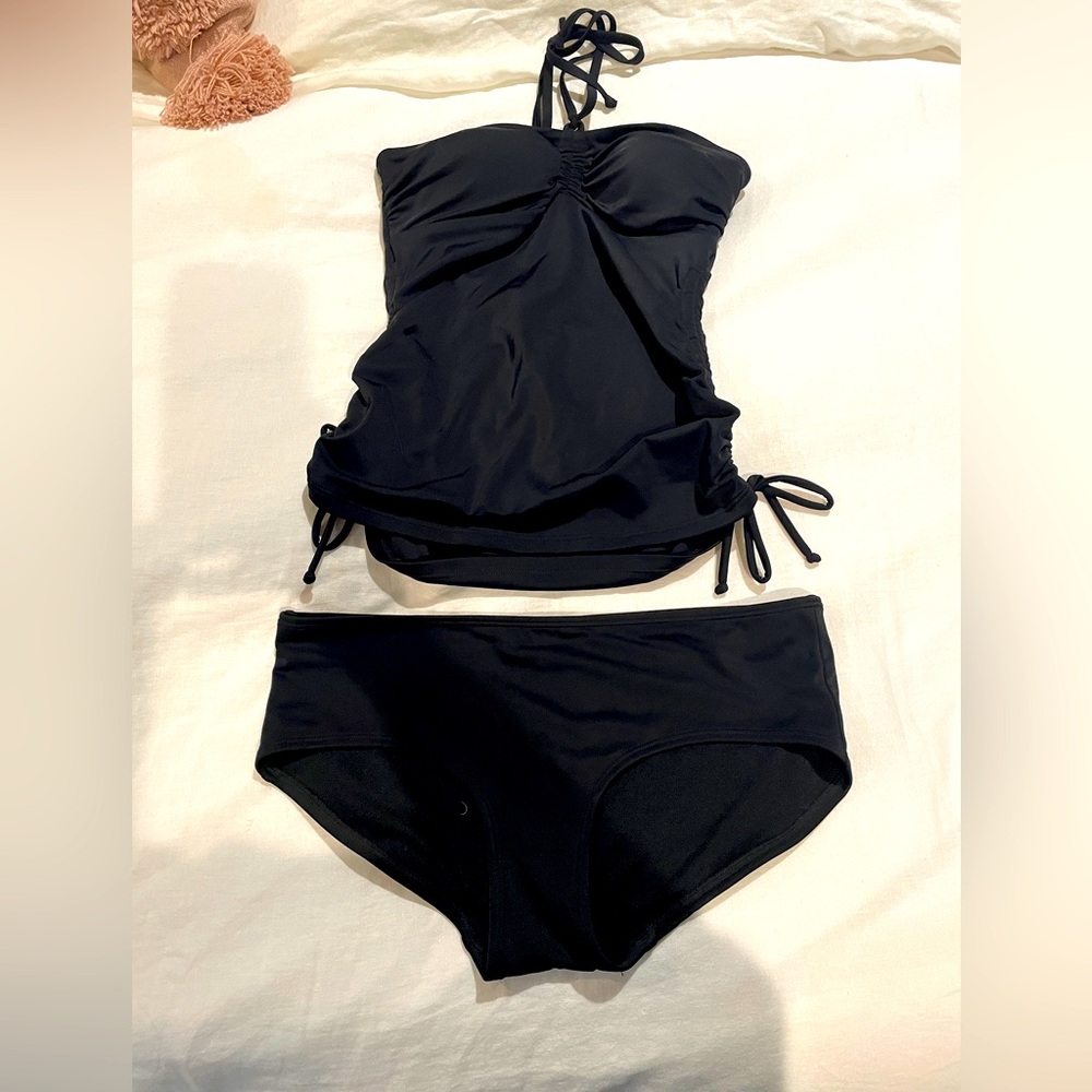 Boden halter tankini